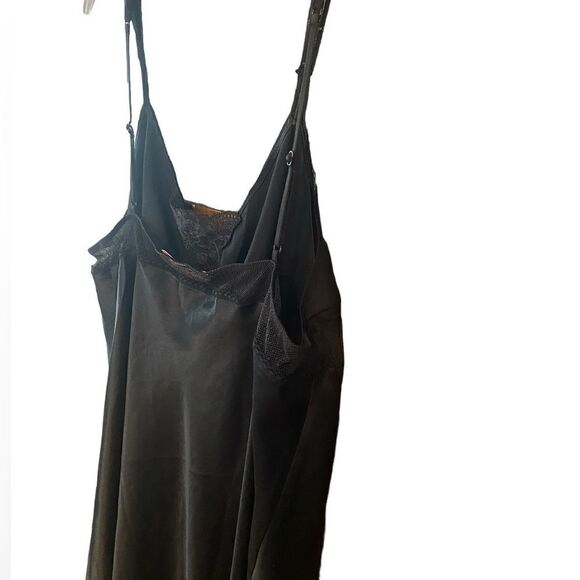 Victoria’s Secret M Black Semi-Sheer Dream Angels Lace Lingerie Slip NightGown - Picture 4 of 9